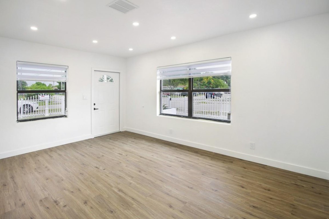 West Biscayne - Residential Lease