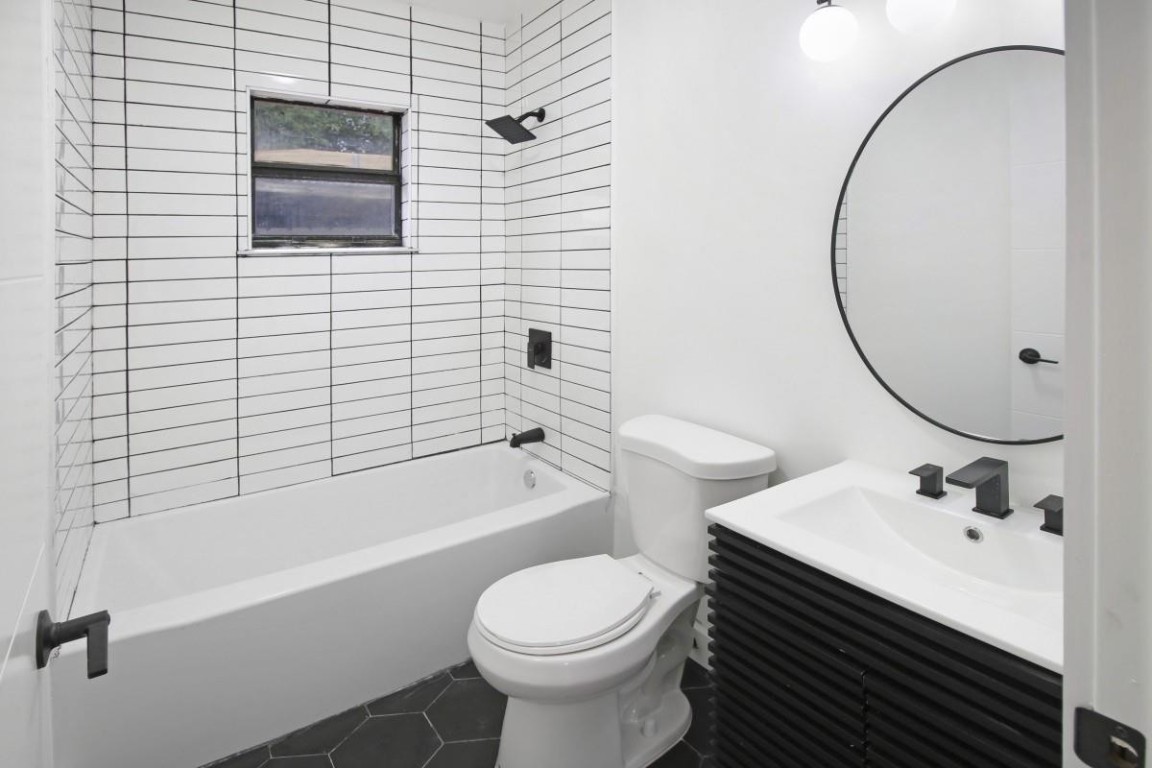 West Biscayne - Residential Lease