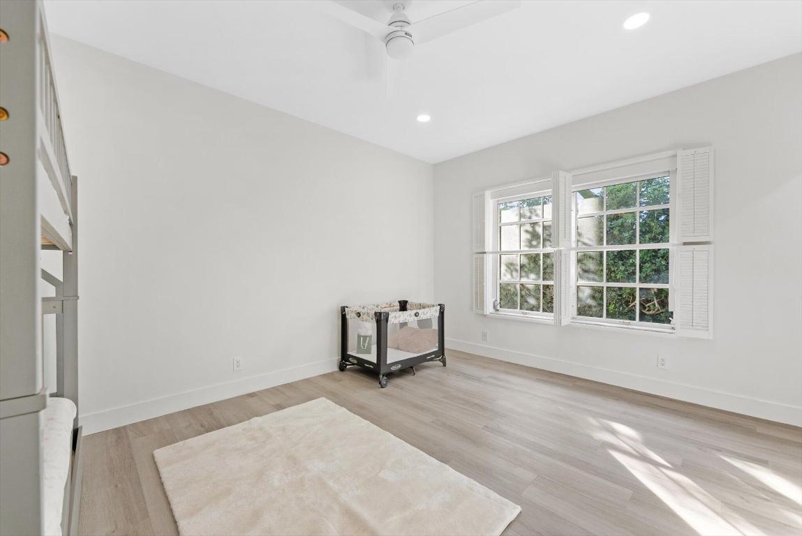 TROPIC ISLE 4TH SEC - Residential