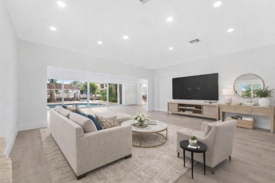 TROPIC ISLE 4TH SEC - Residential