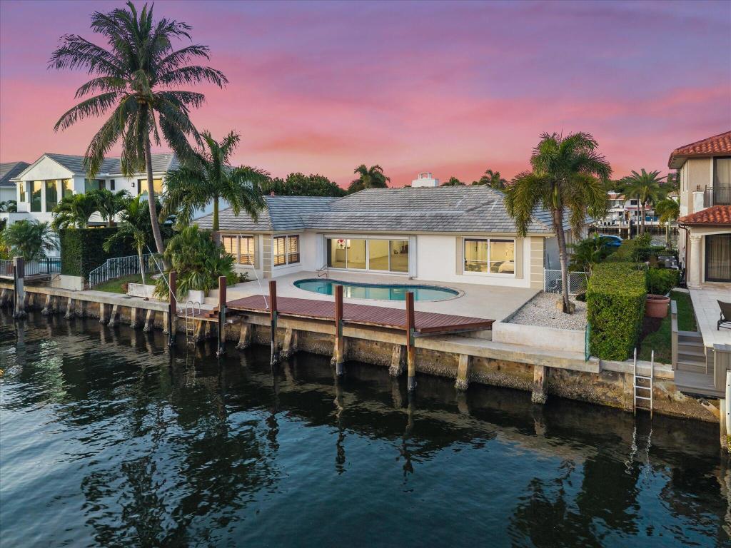 TROPIC ISLE 4TH SEC - Residential