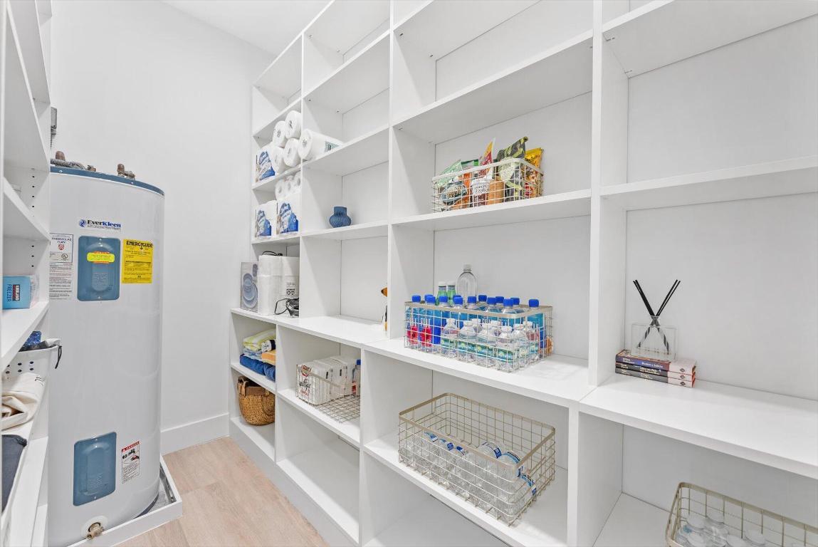 TROPIC ISLE 4TH SEC - Residential