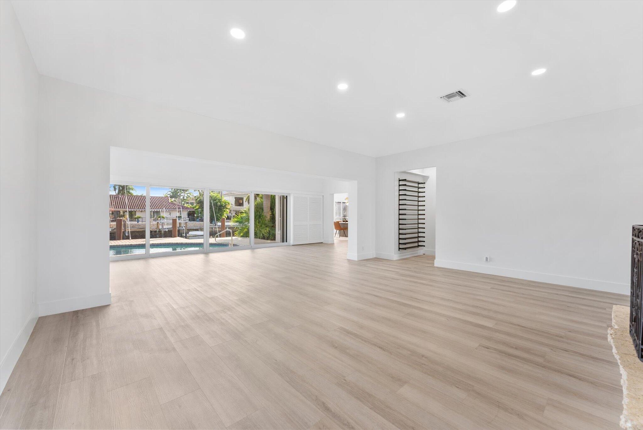 TROPIC ISLE 4TH SEC - Residential