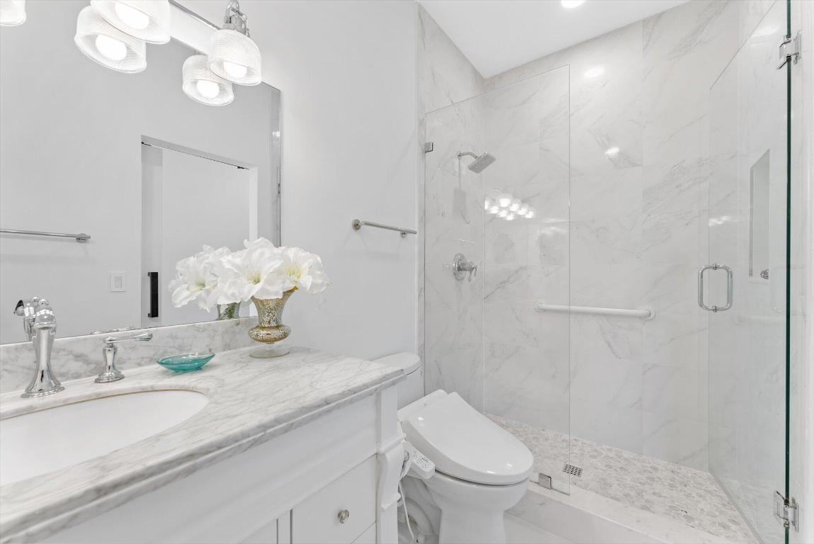 TROPIC ISLE 4TH SEC - Residential