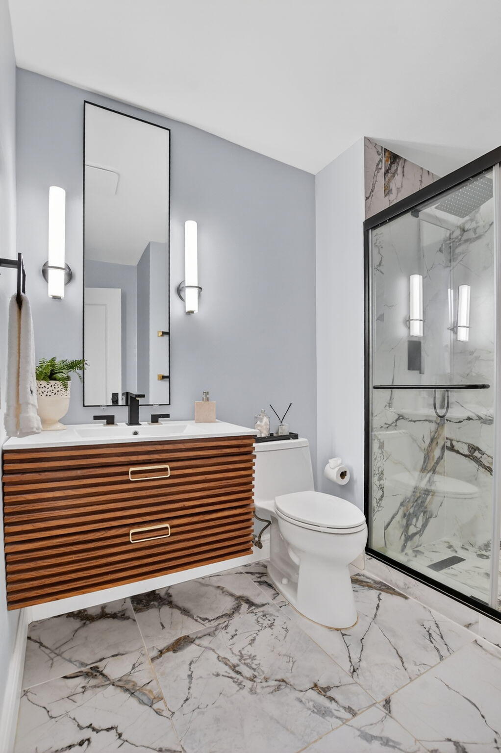 VISTAS OF BOCA LAGO CONDO - Residential Lease