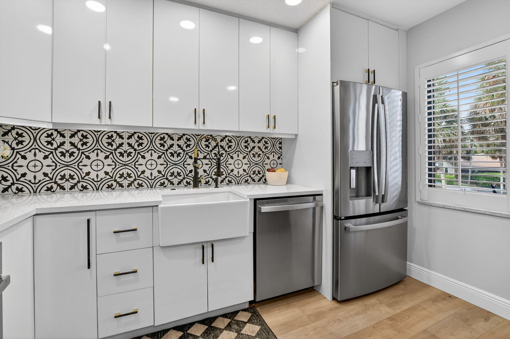 VISTAS OF BOCA LAGO CONDO - Residential Lease