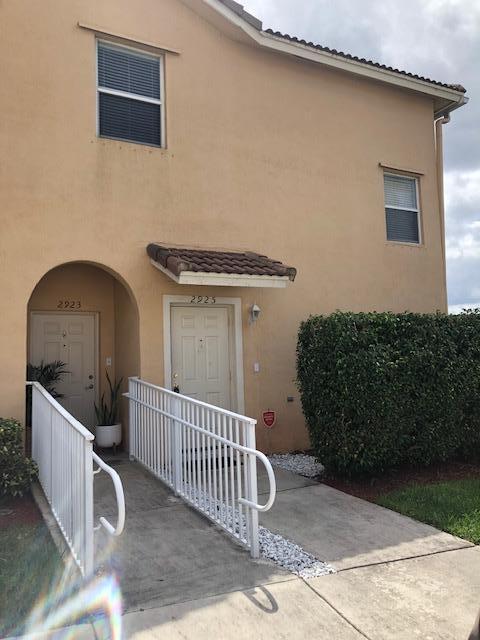 CRESTWOOD AT CAROLINA CONDO - Residential Lease