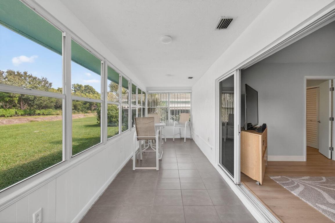 COUNTRY MANORS CONDO - Residential