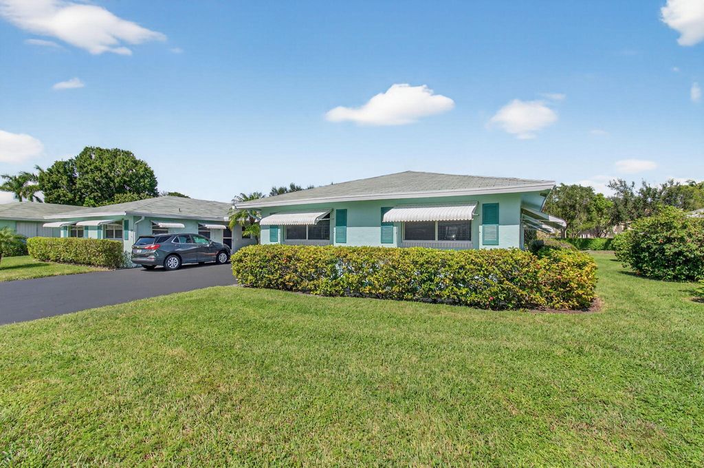 Photo of 632 Hummingbird Lane, Delray Beach, FL 33445 (MLS # R11135836)