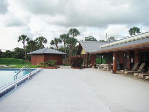 A home in Okeechobee