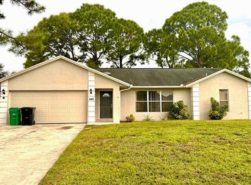 Photo of 949 SW Commonwealth Road, Port Saint Lucie, FL 34953 (MLS # R11021334)