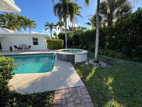 A home in Palm Beach Shores