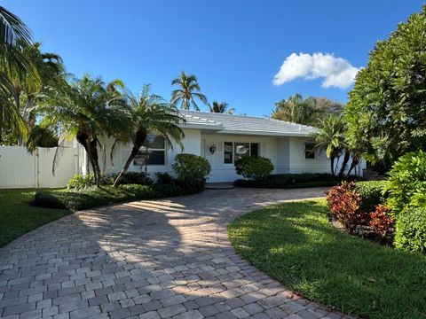 A home in Palm Beach Shores