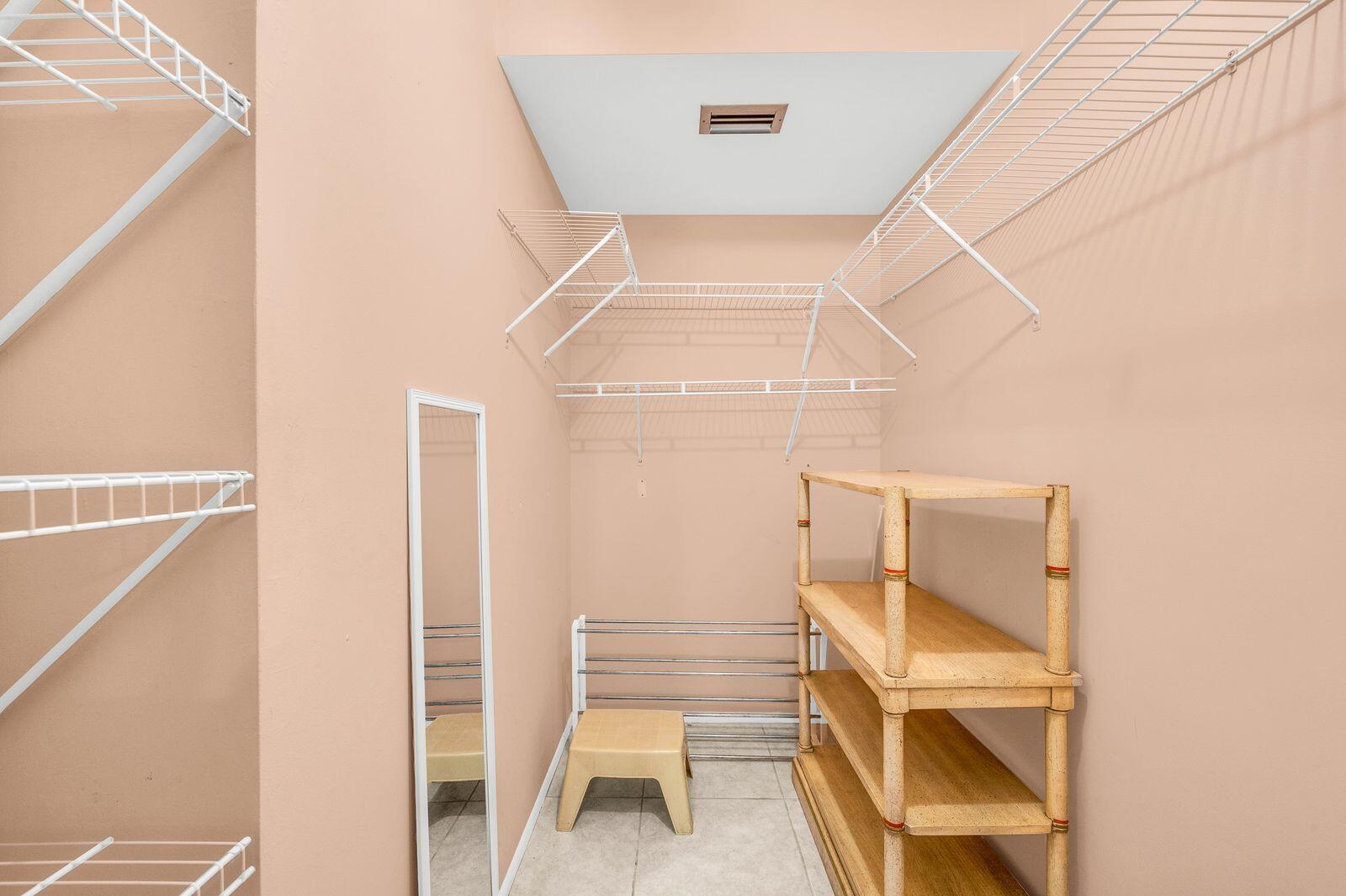 BOCA TEECA COND UNIT FIVE - Residential Lease