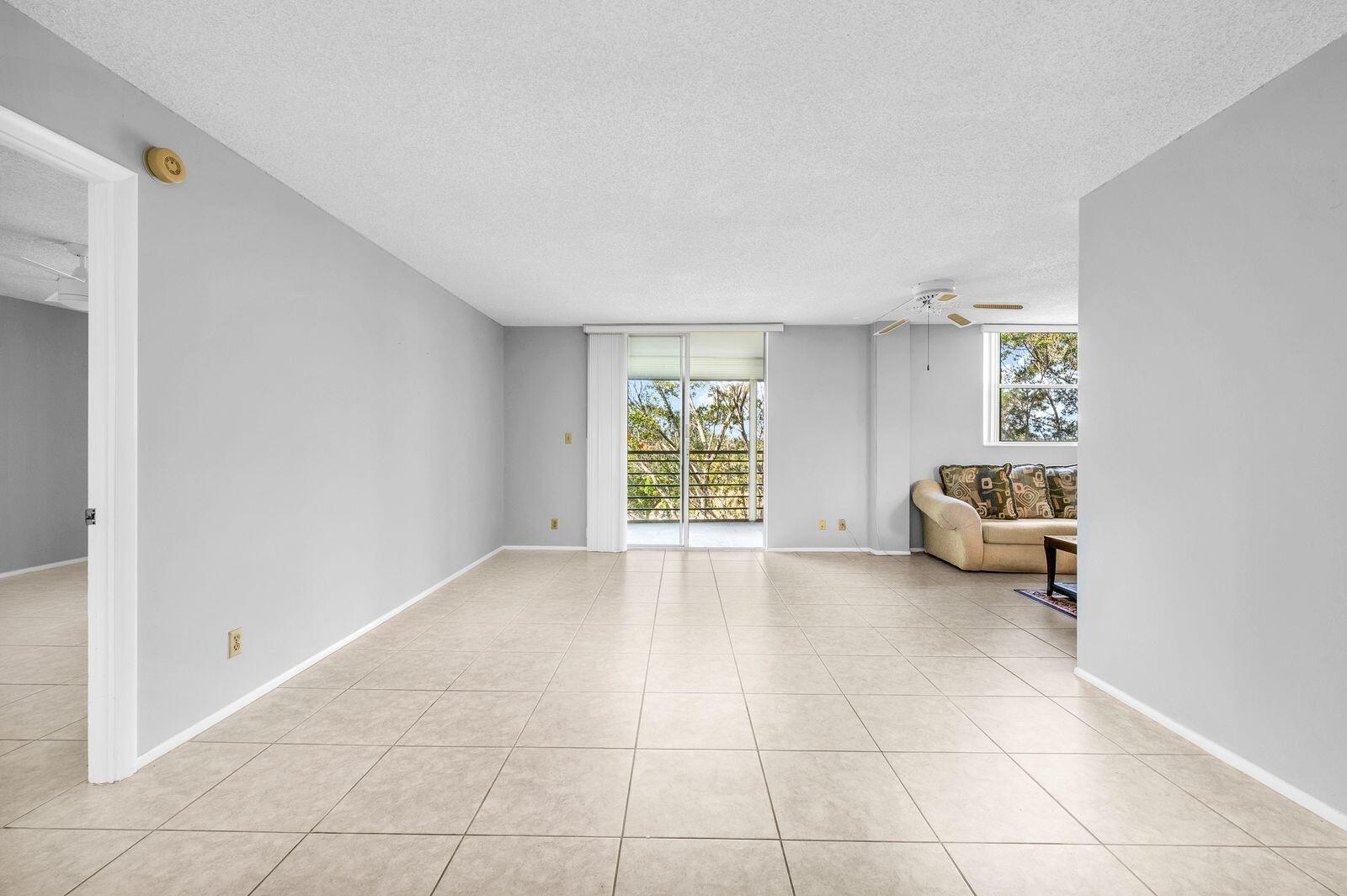 BOCA TEECA COND UNIT FIVE - Residential Lease