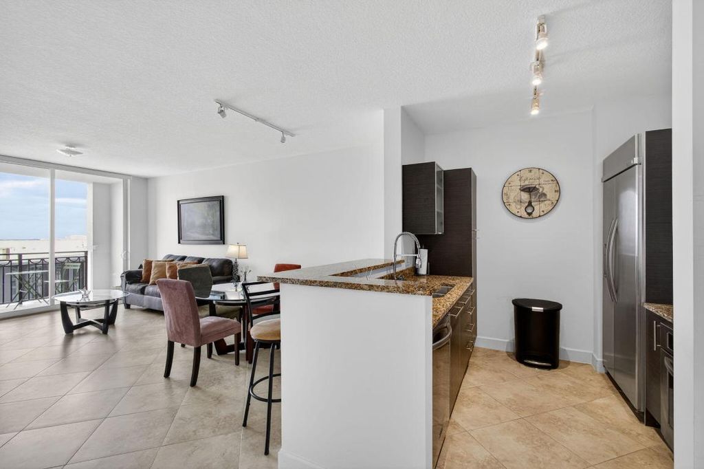 Photo of 550 Okeechobee Boulevard #1618, West Palm Beach, FL 33401 (MLS # R11156420)