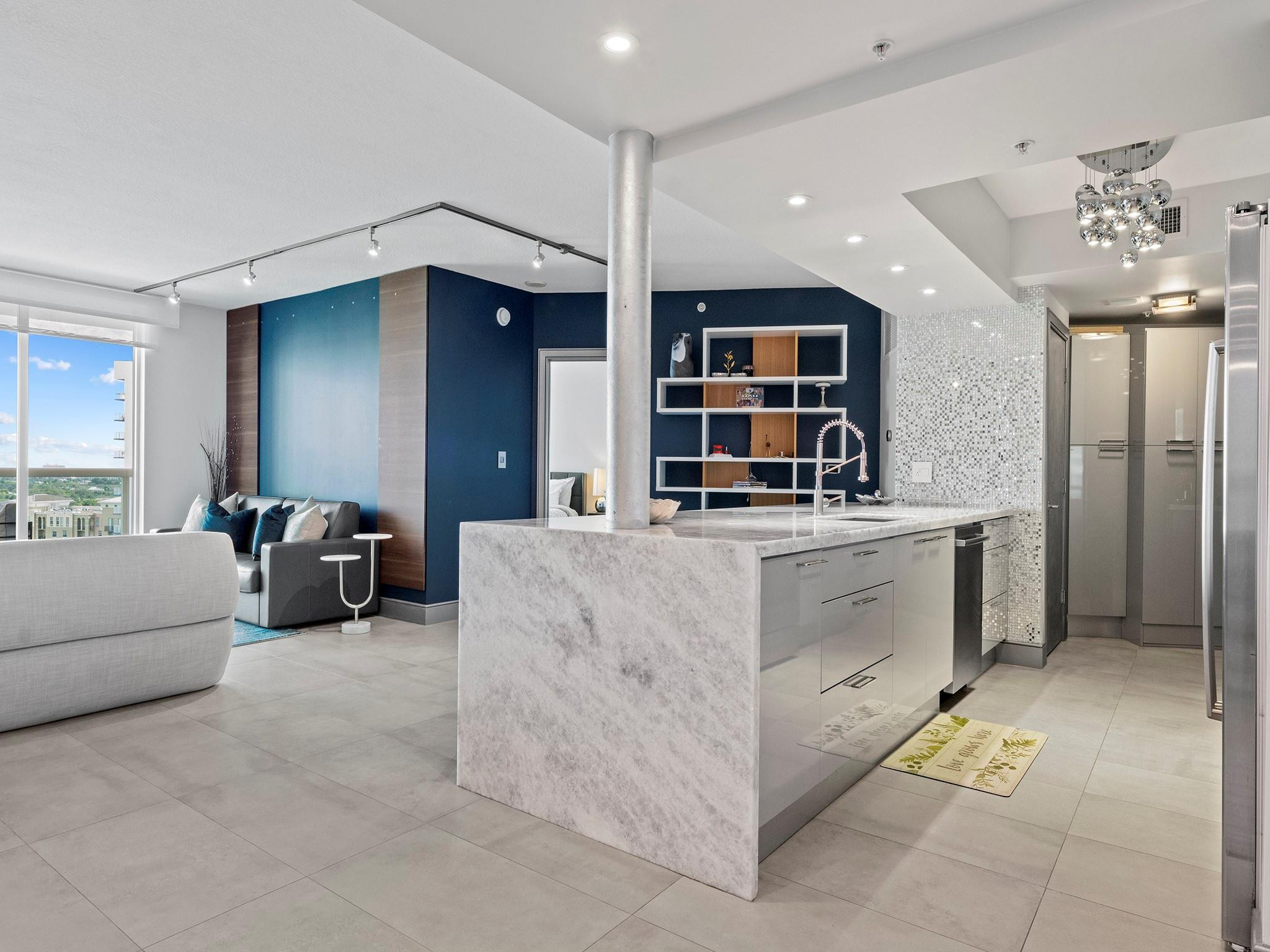 347 N New River Drive 1401