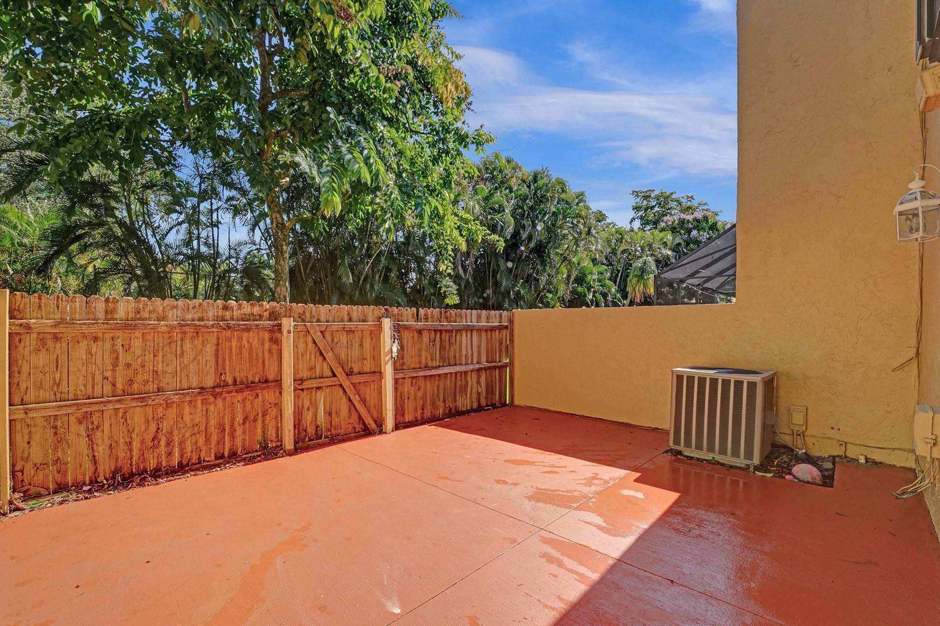 Majestic View - Residential Lease