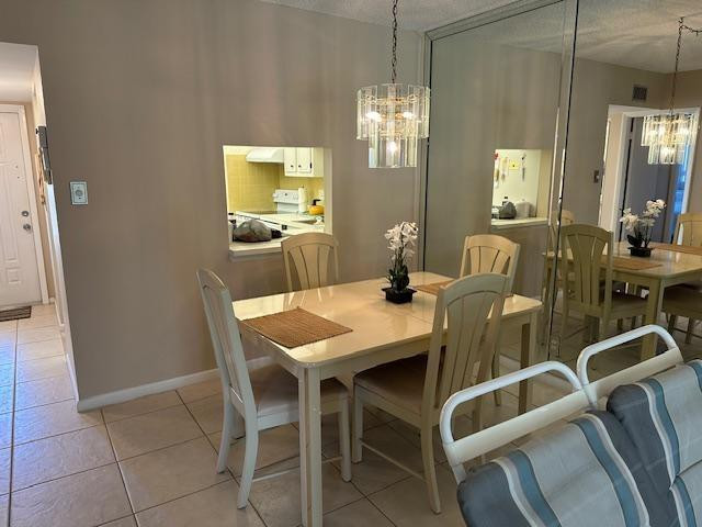 ORIOLE GARDENS - Residential