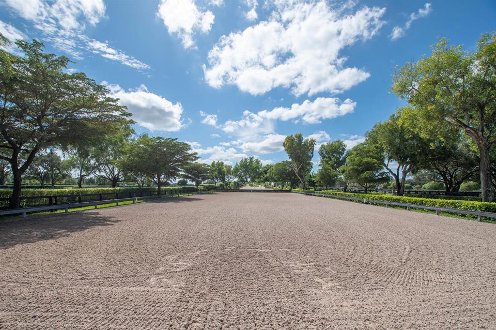 SOUTHFIELDS PHASE I - Residential