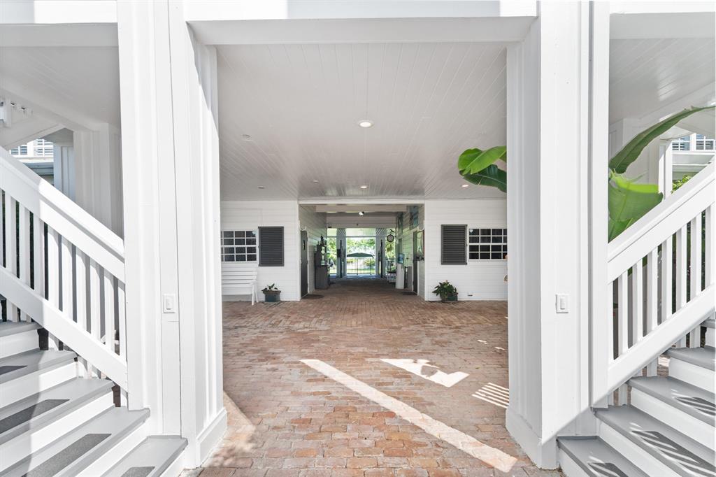 SOUTHFIELDS PHASE I - Residential