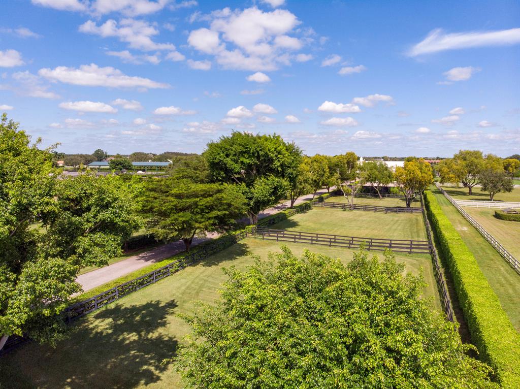 SOUTHFIELDS PHASE I - Residential