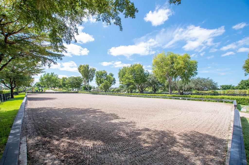 SOUTHFIELDS PHASE I - Residential