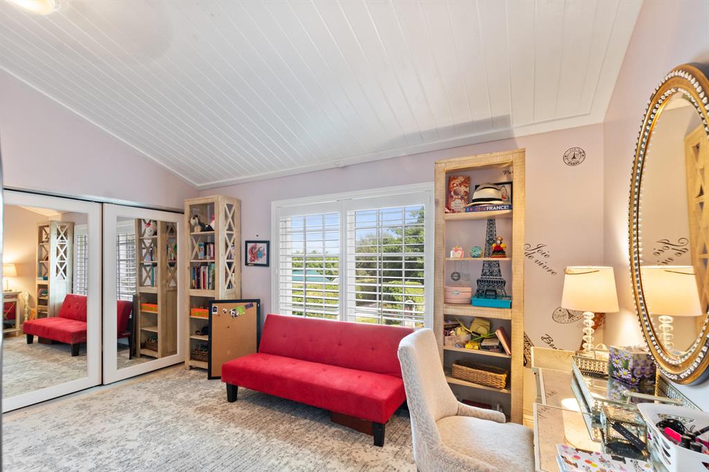 SOUTHFIELDS PHASE I - Residential