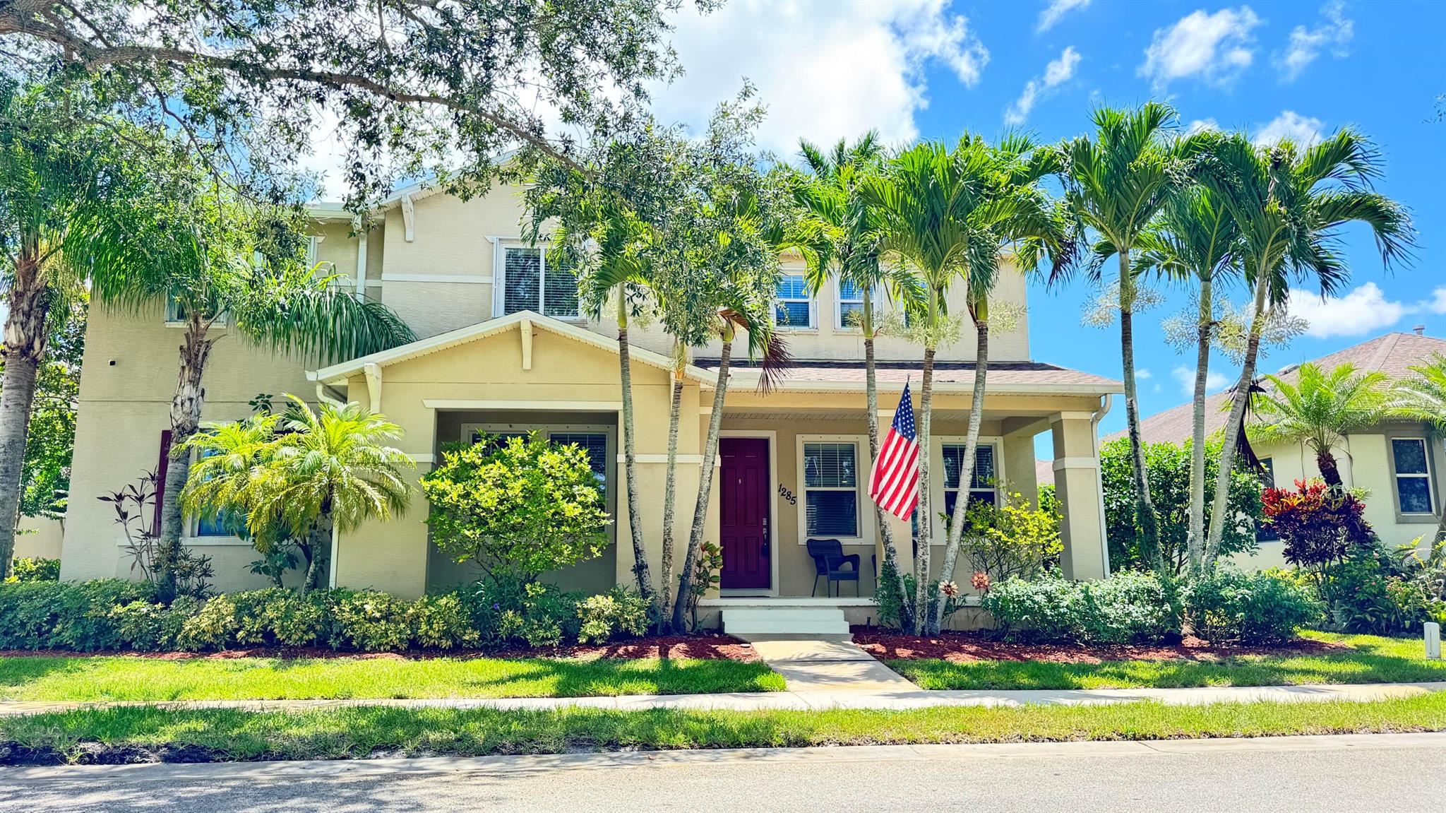 1285 Classic Court