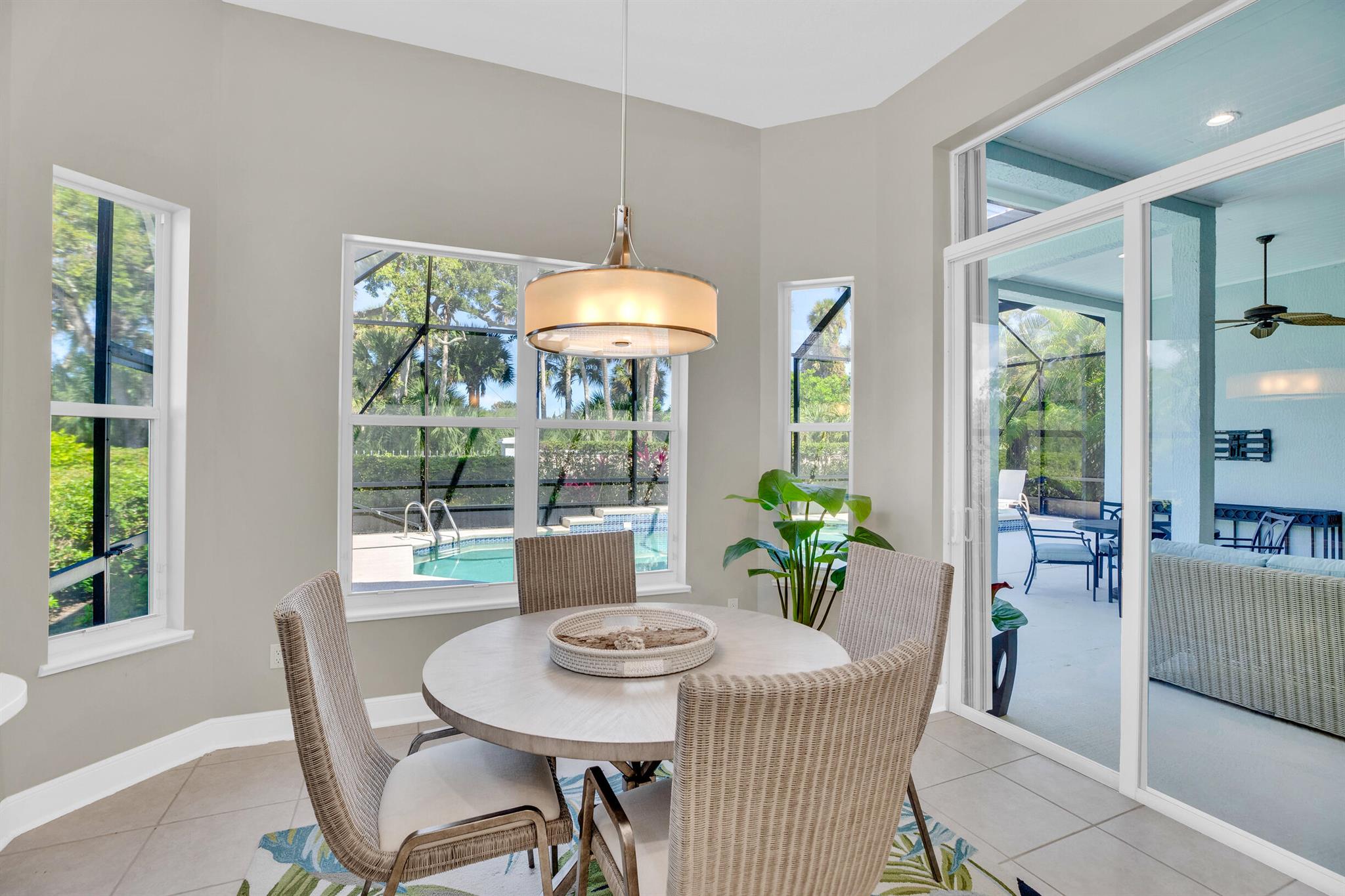 ISLAND CLUB RIVERSIDE PHA - Residential Lease