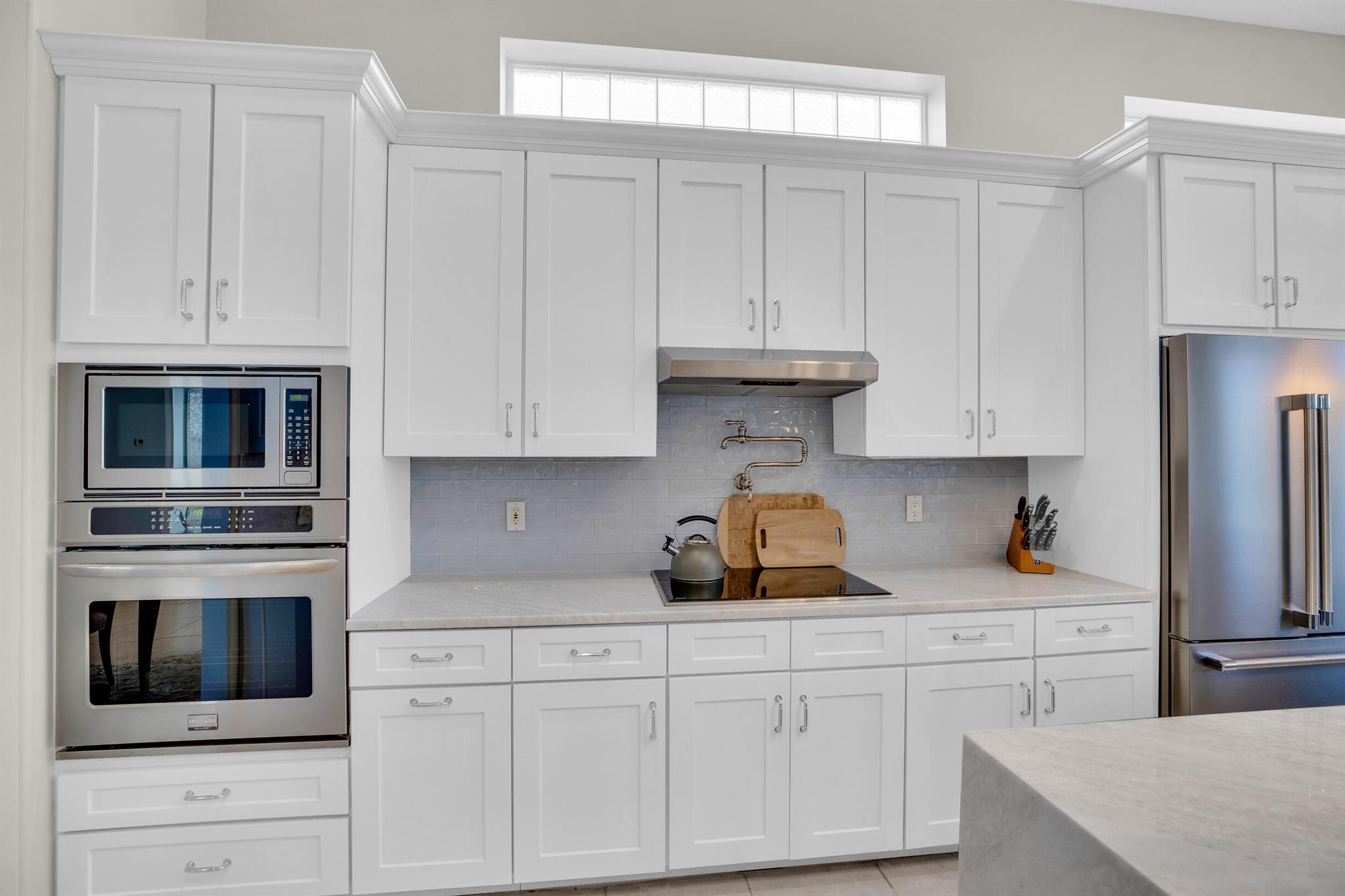 ISLAND CLUB RIVERSIDE PHA - Residential Lease