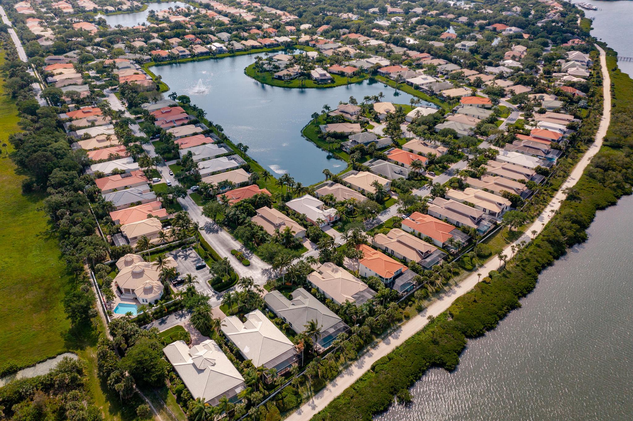 ISLAND CLUB RIVERSIDE PHA - Residential Lease