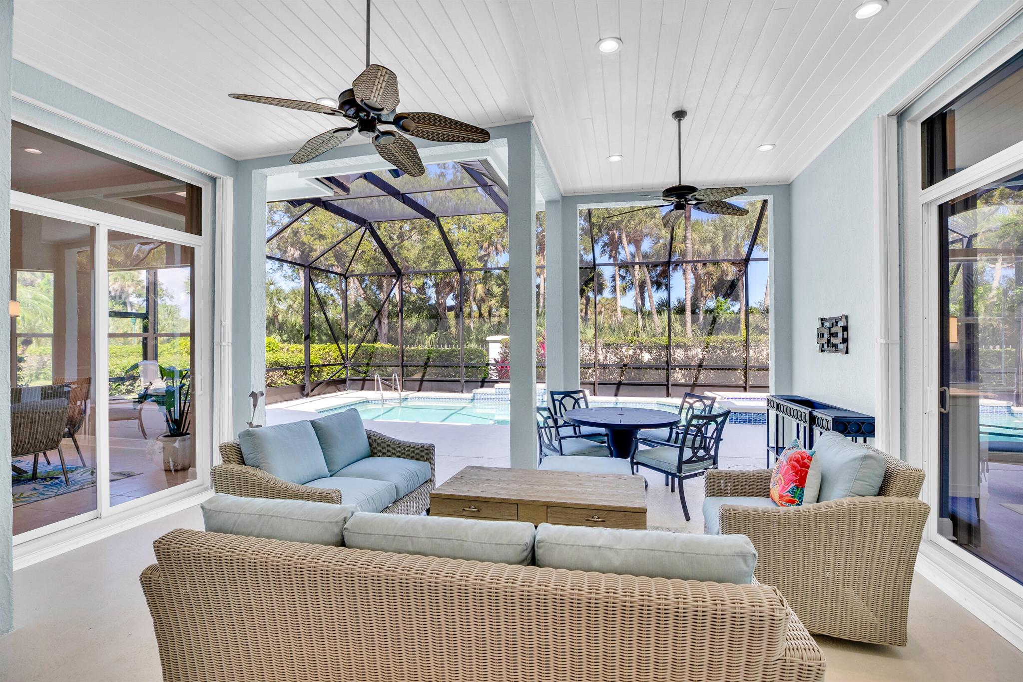 ISLAND CLUB RIVERSIDE PHA - Residential Lease