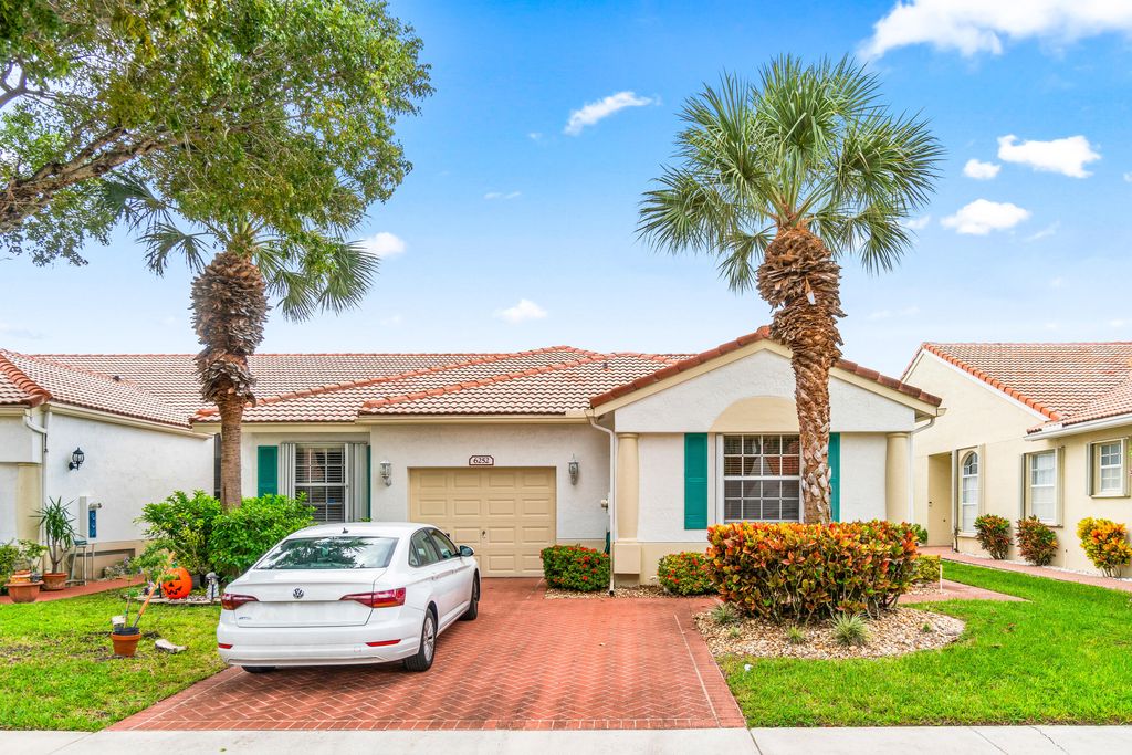 Photo of 6252 Heliconia Road, Delray Beach, FL 33484 (MLS # R11130990)