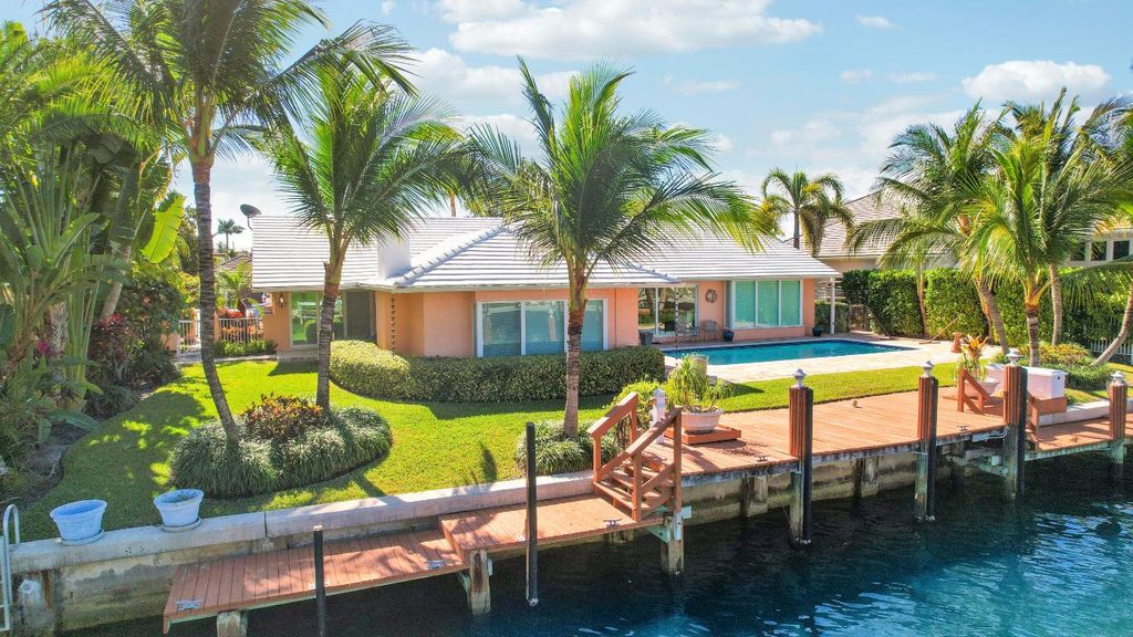 Photo of 1080 Fairview Lane, Singer Island, FL 33404 (MLS # R11153501)