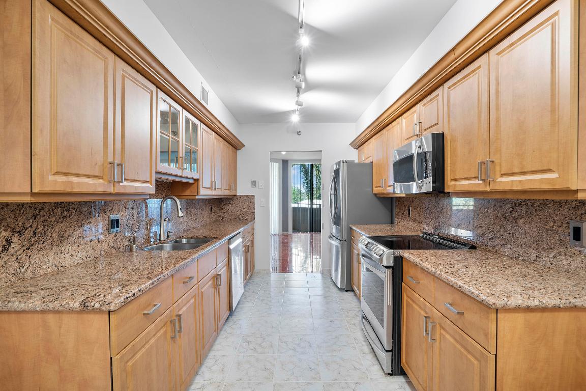 Mayfair of Boca Raton Condo - Residential