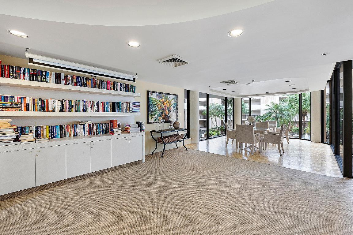 Mayfair of Boca Raton Condo - Residential