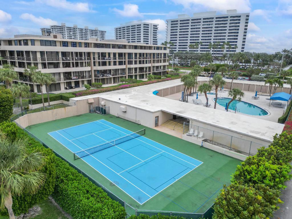 Mayfair of Boca Raton Condo - Residential