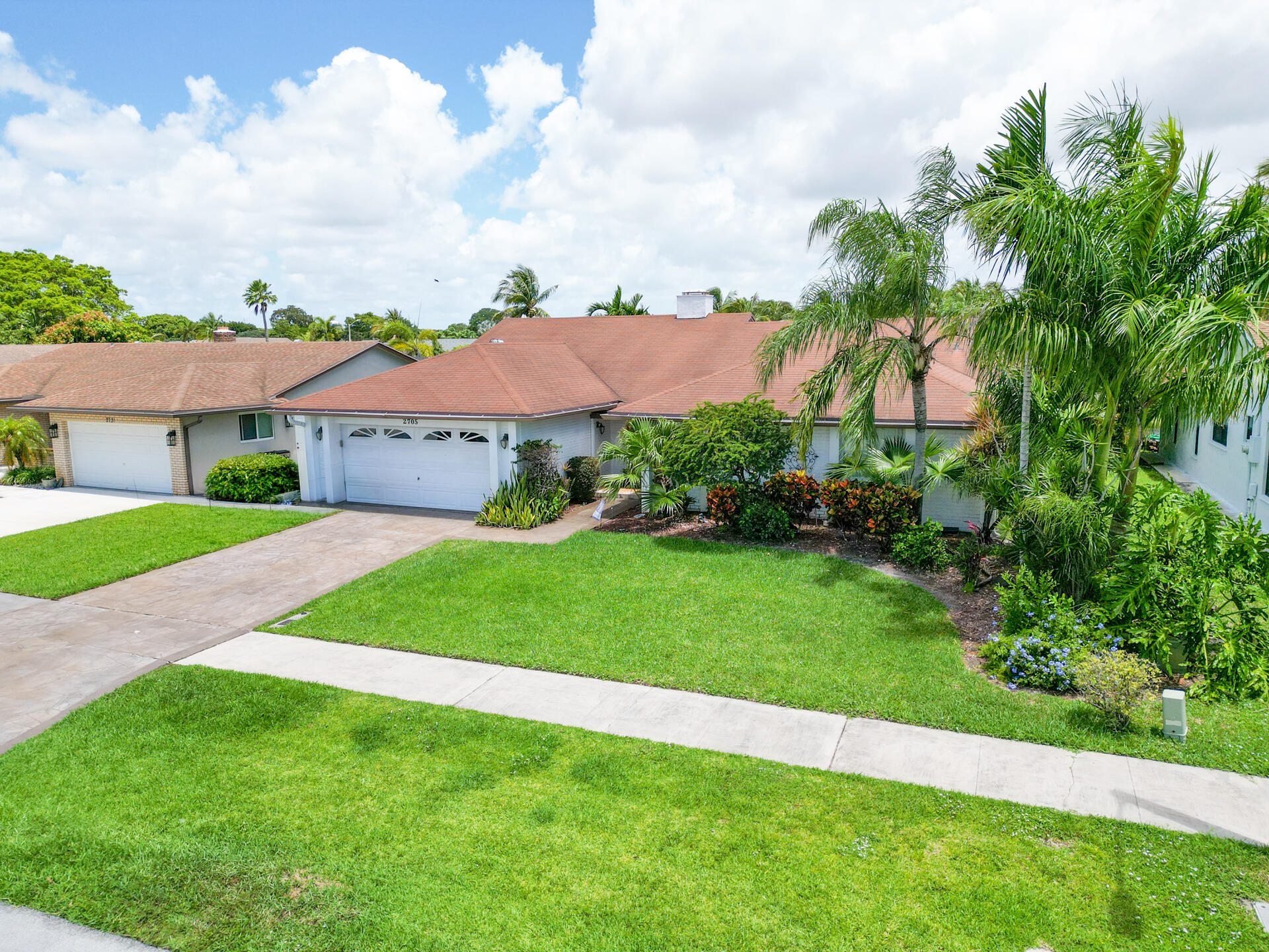 CRYSTAL HEIGHTS - Residential