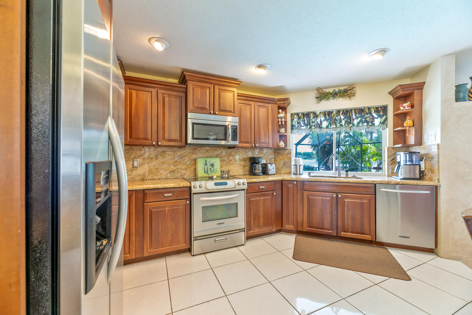 2705 SW 14th Court