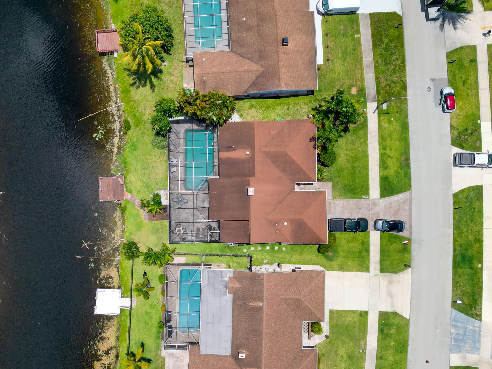 CRYSTAL HEIGHTS - Residential