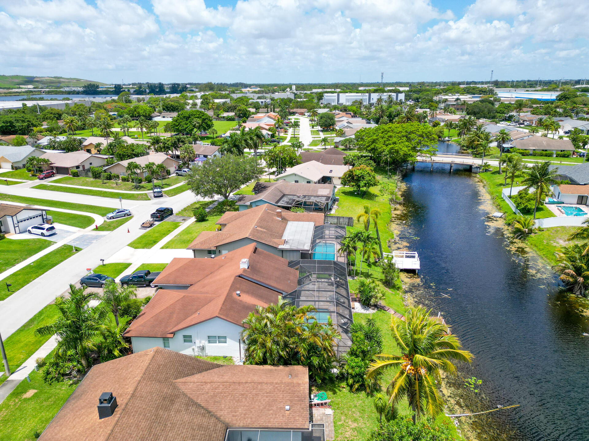 CRYSTAL HEIGHTS - Residential