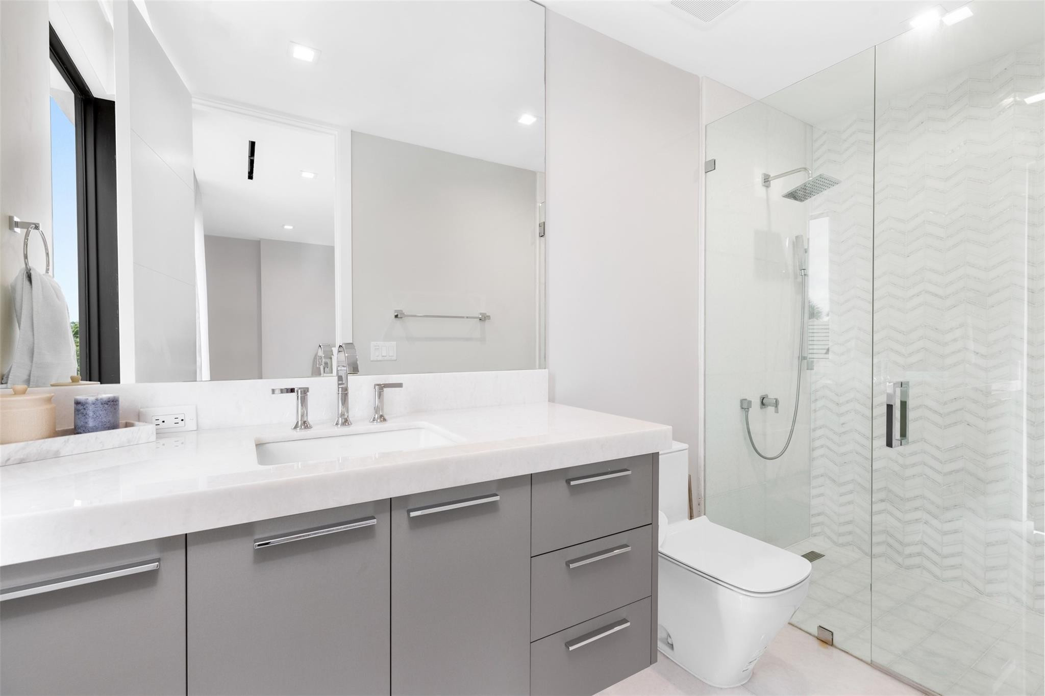 LAS OLAS - Residential