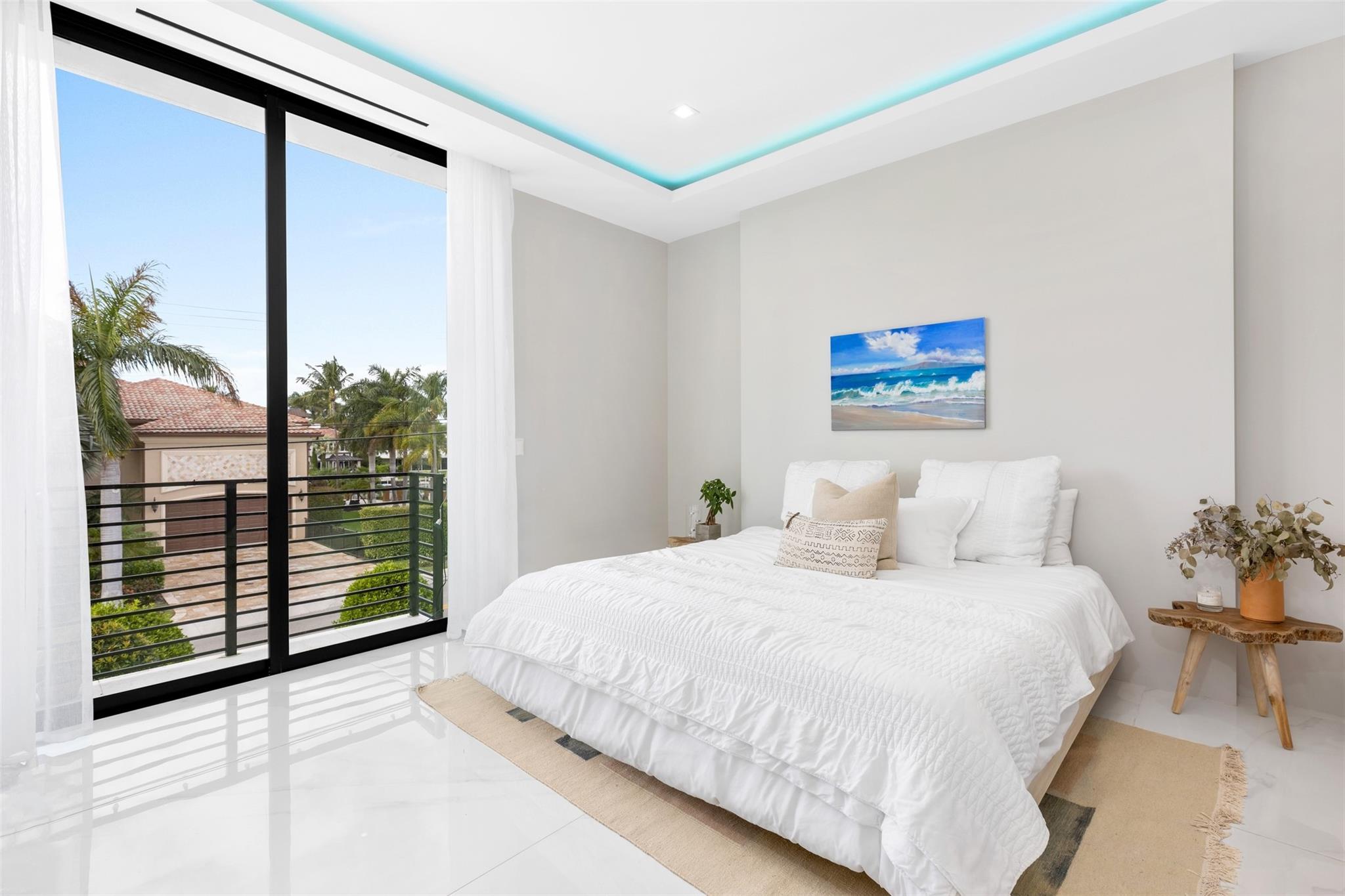 LAS OLAS - Residential