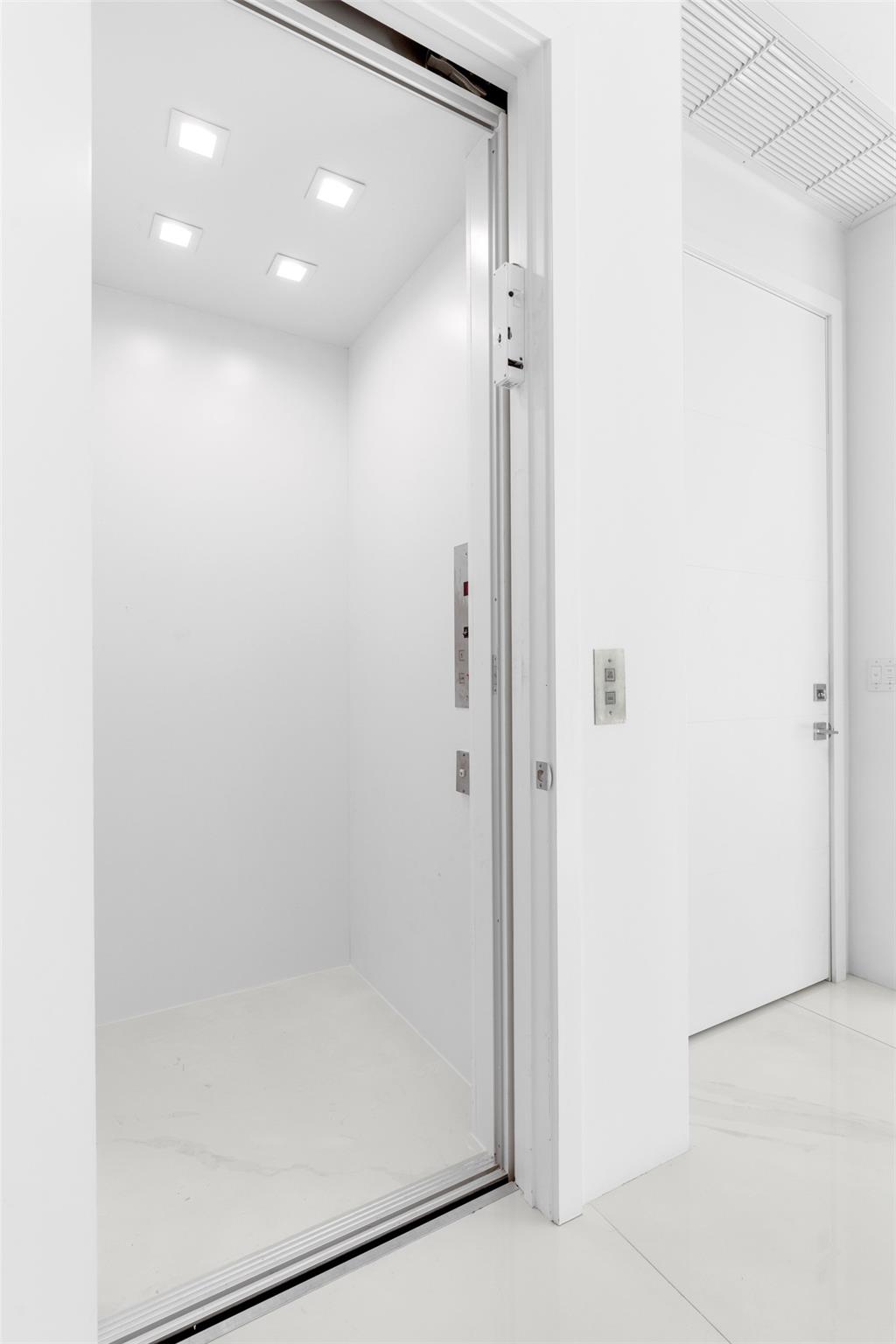 LAS OLAS - Residential