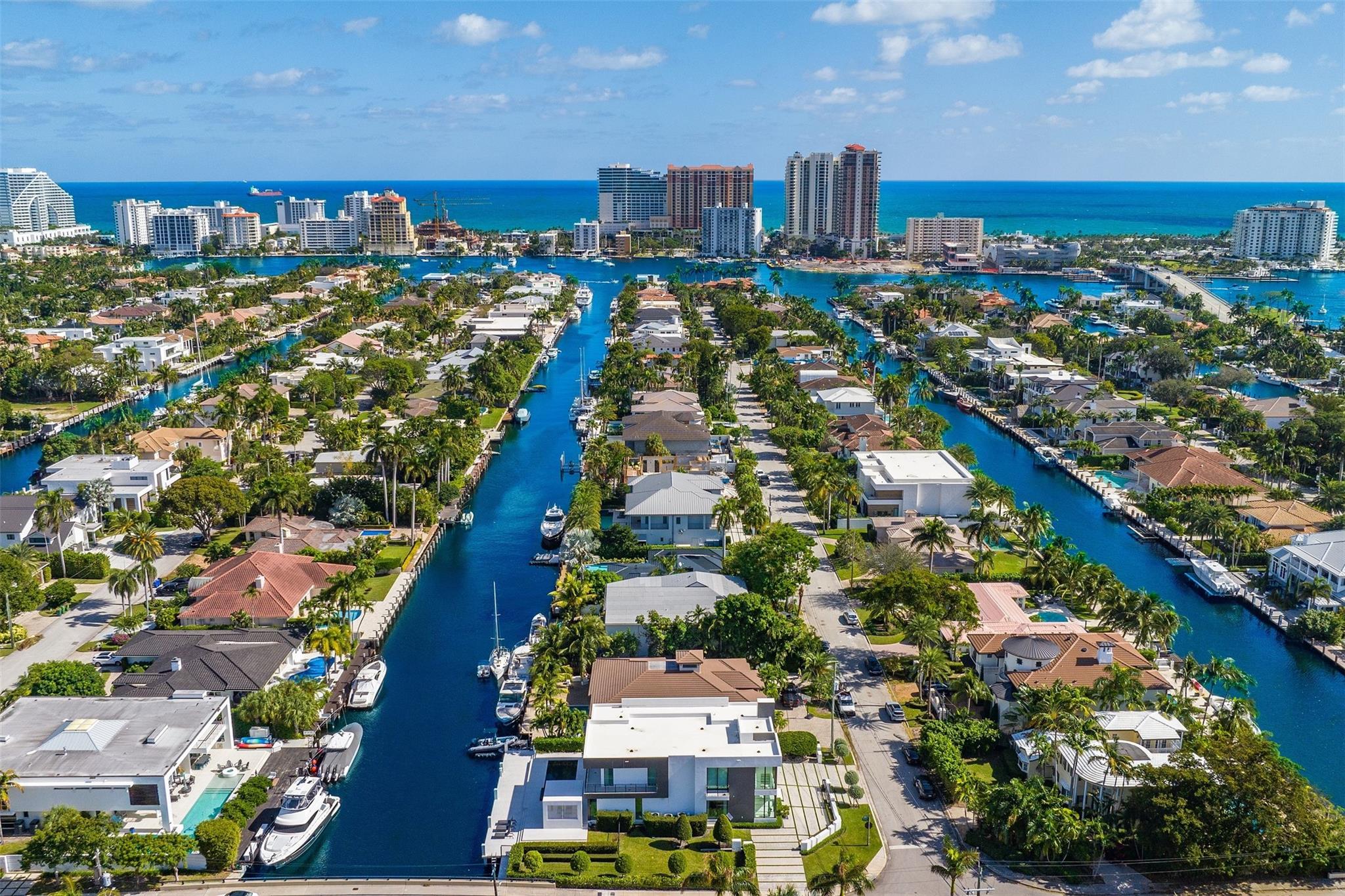 LAS OLAS - Residential