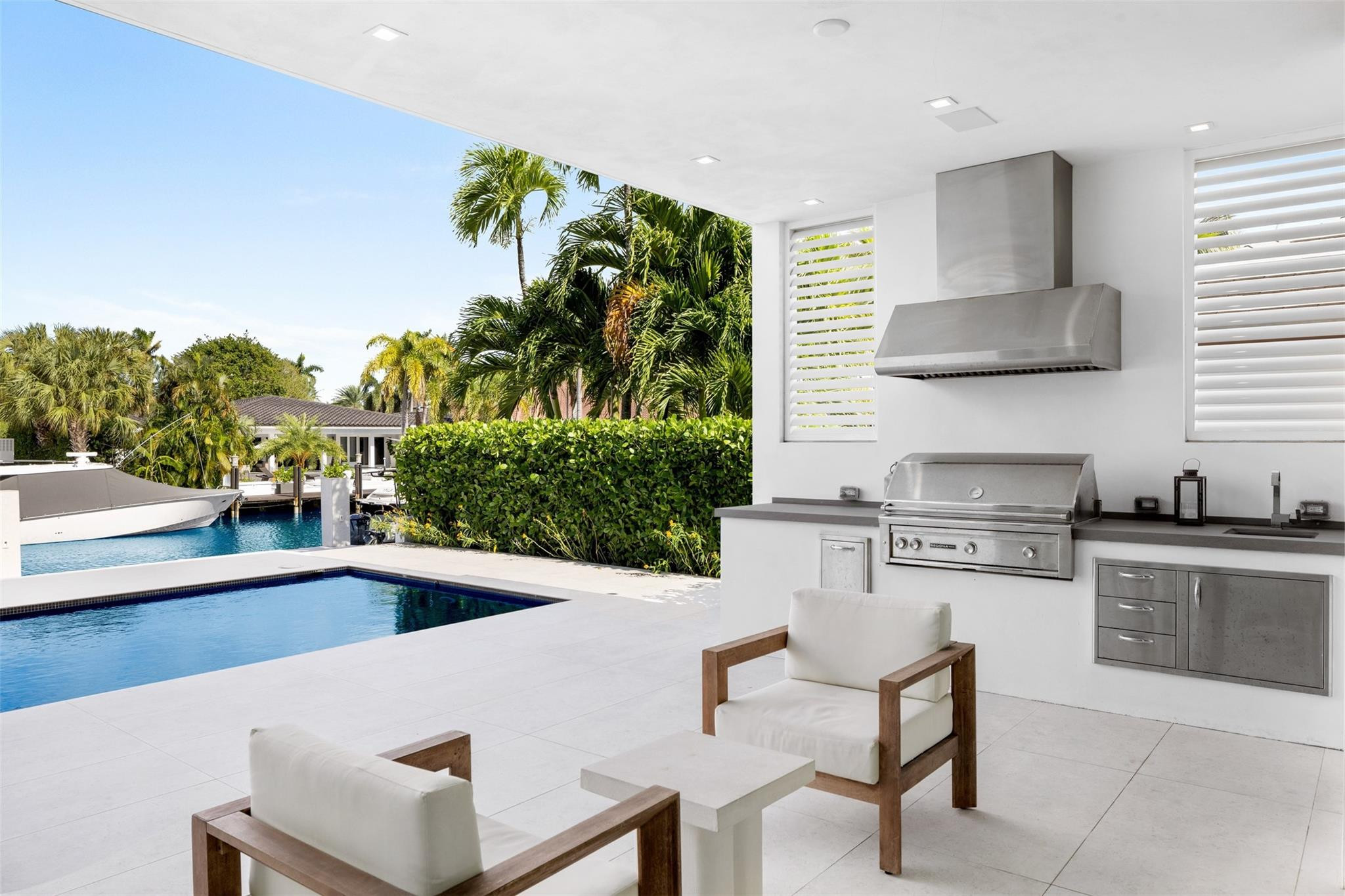 LAS OLAS - Residential