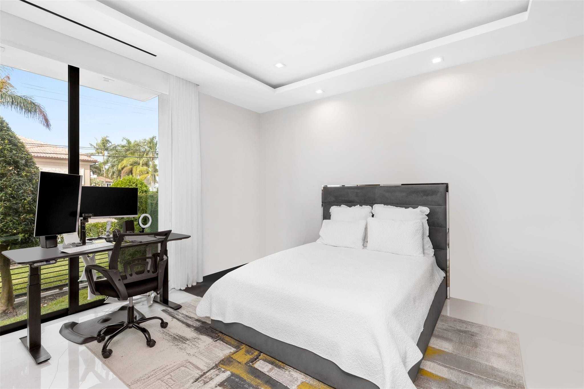 LAS OLAS - Residential