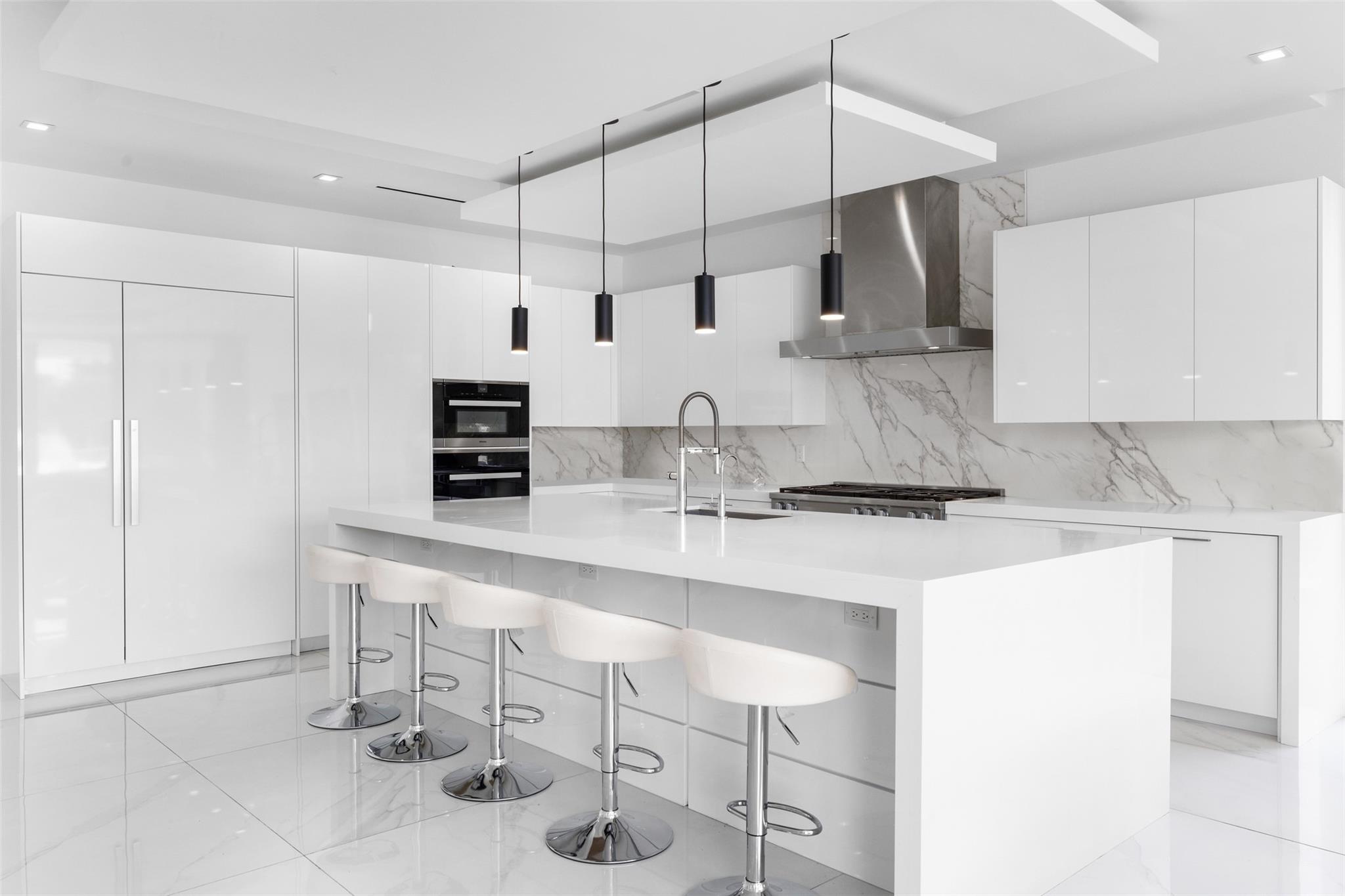 LAS OLAS - Residential