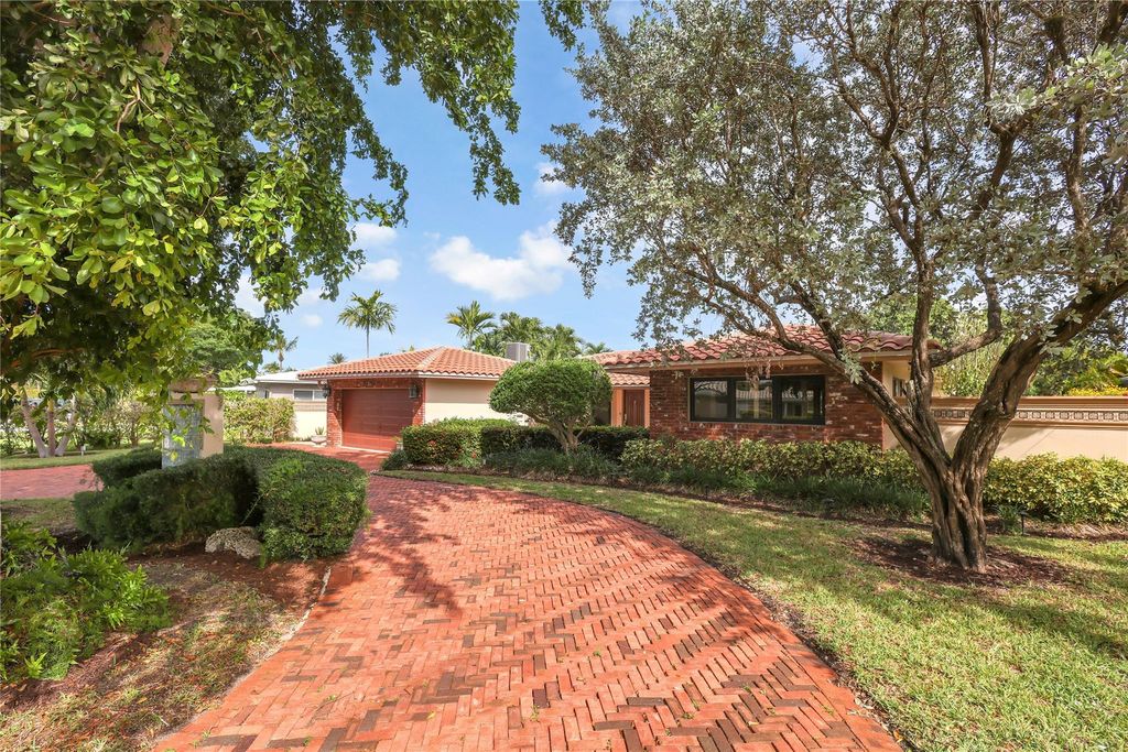 Photo of 1973 Coral Gardens Dr, Wilton Manors, FL 33306 (MLS # F10538916)